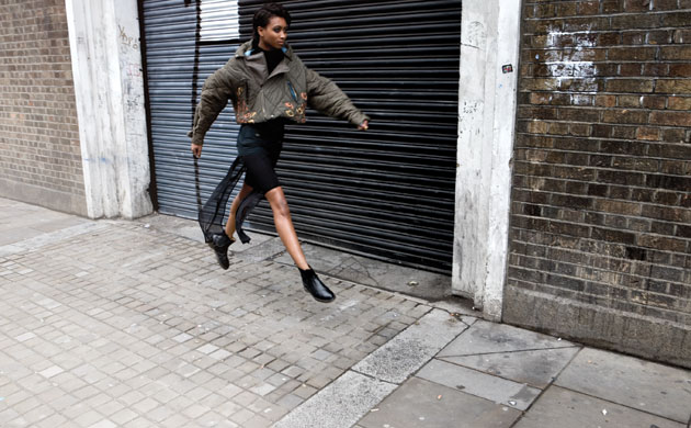 -Fashioning-the-Future-aw-001 -Fashioning-the-Future-aw-001