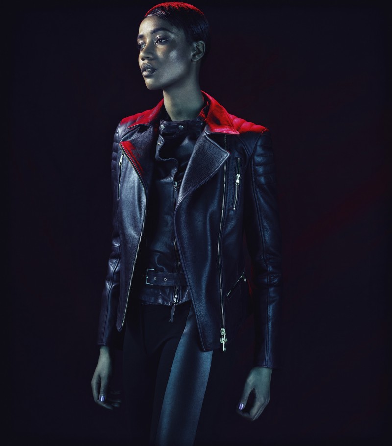 Driving_Miss_Racy_04