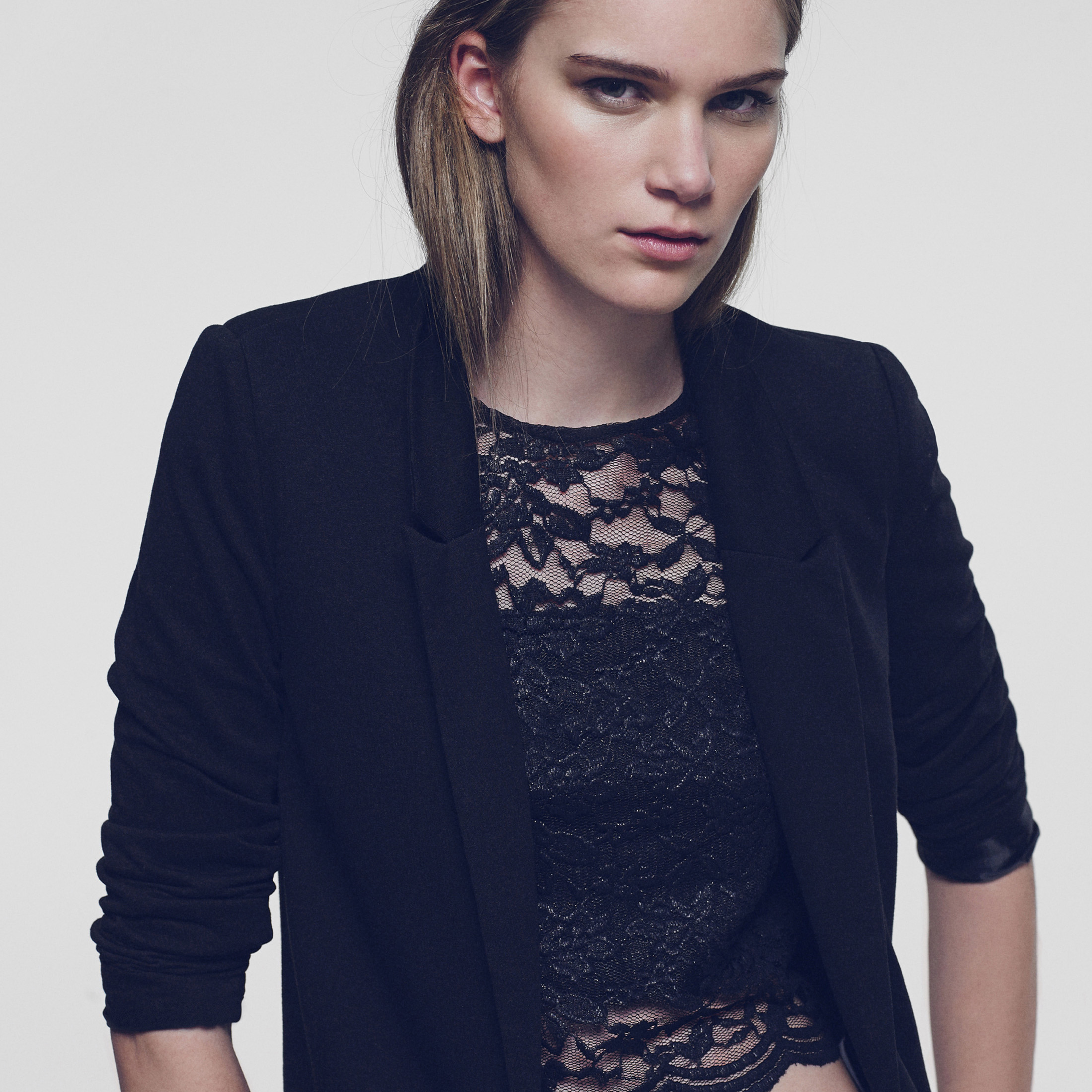 Stradivarius Decemeber Lookboook 15