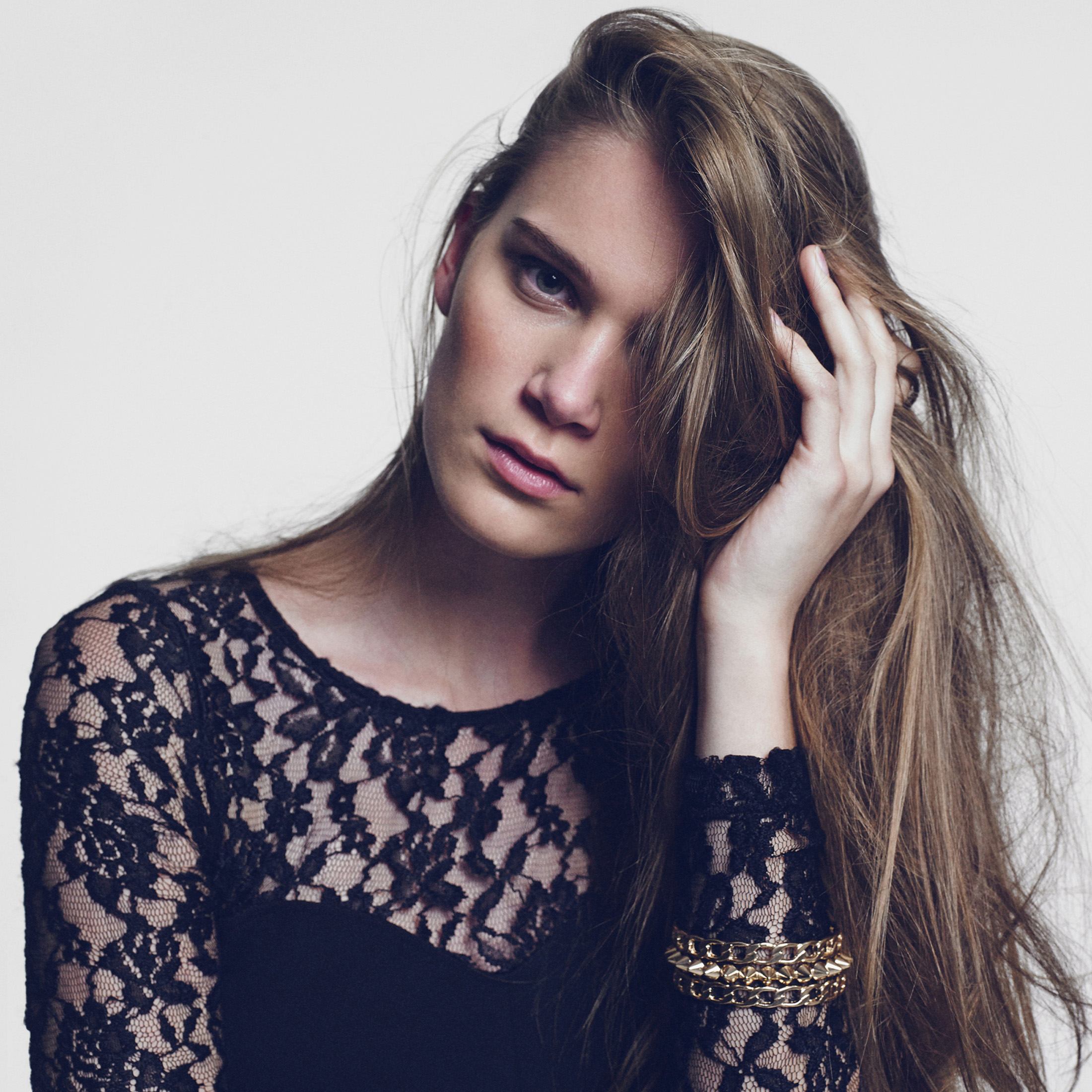 Stradivarius Decemeber Lookboook 5