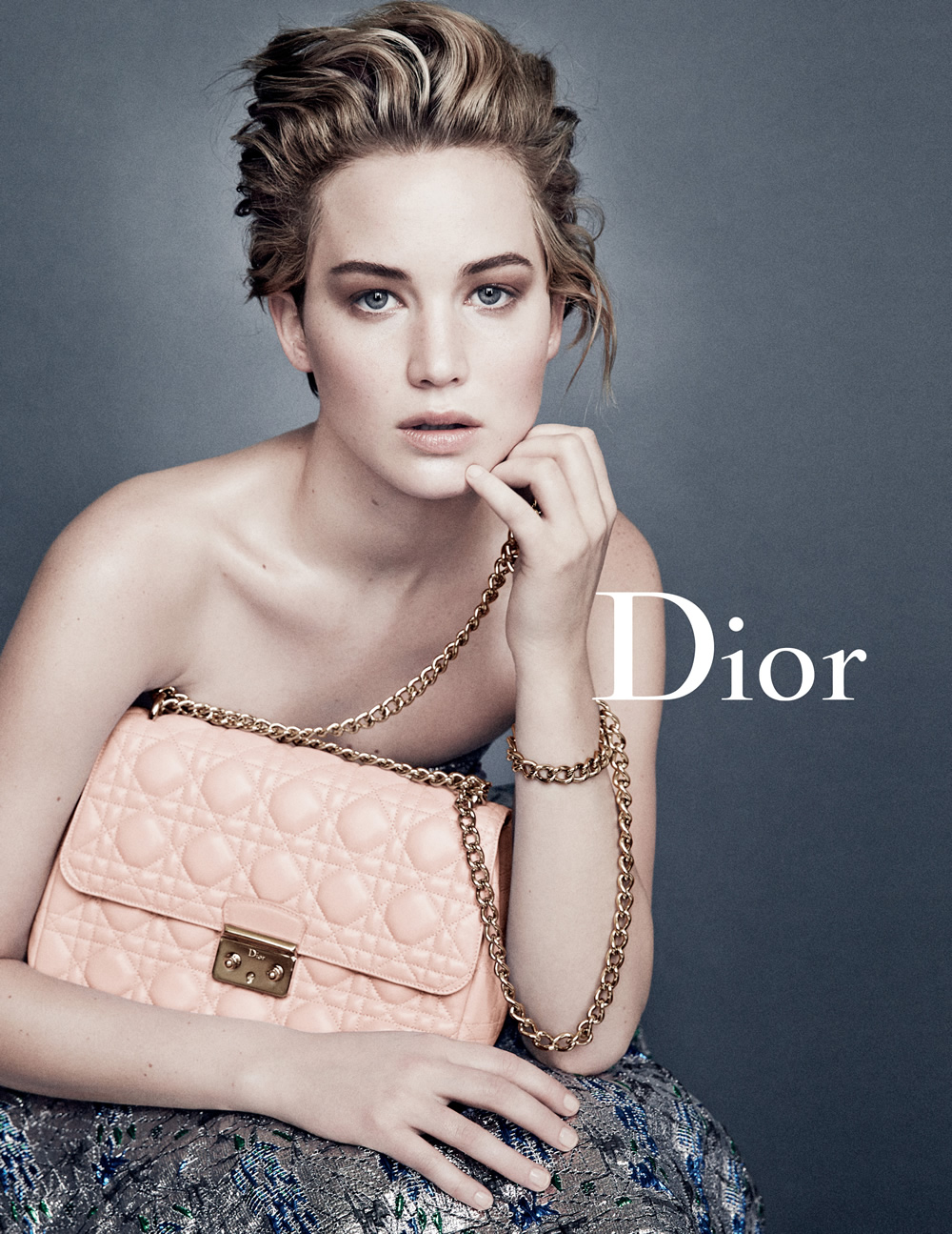 jennifer-lawrence-miss-dior-2