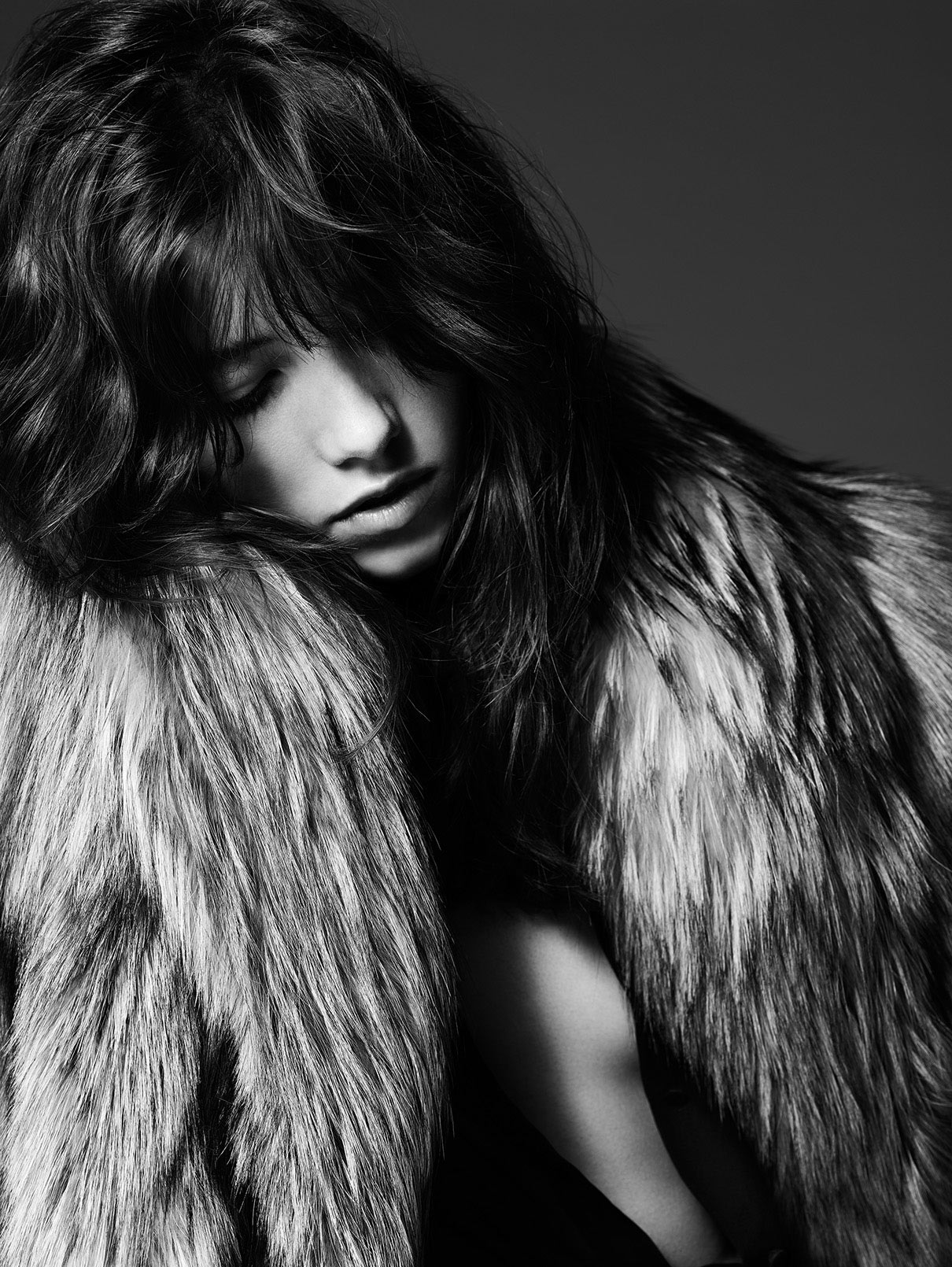 grace-hartzel-by-hedi-slimane-for-saint-laurent-pre-fall-2014-6