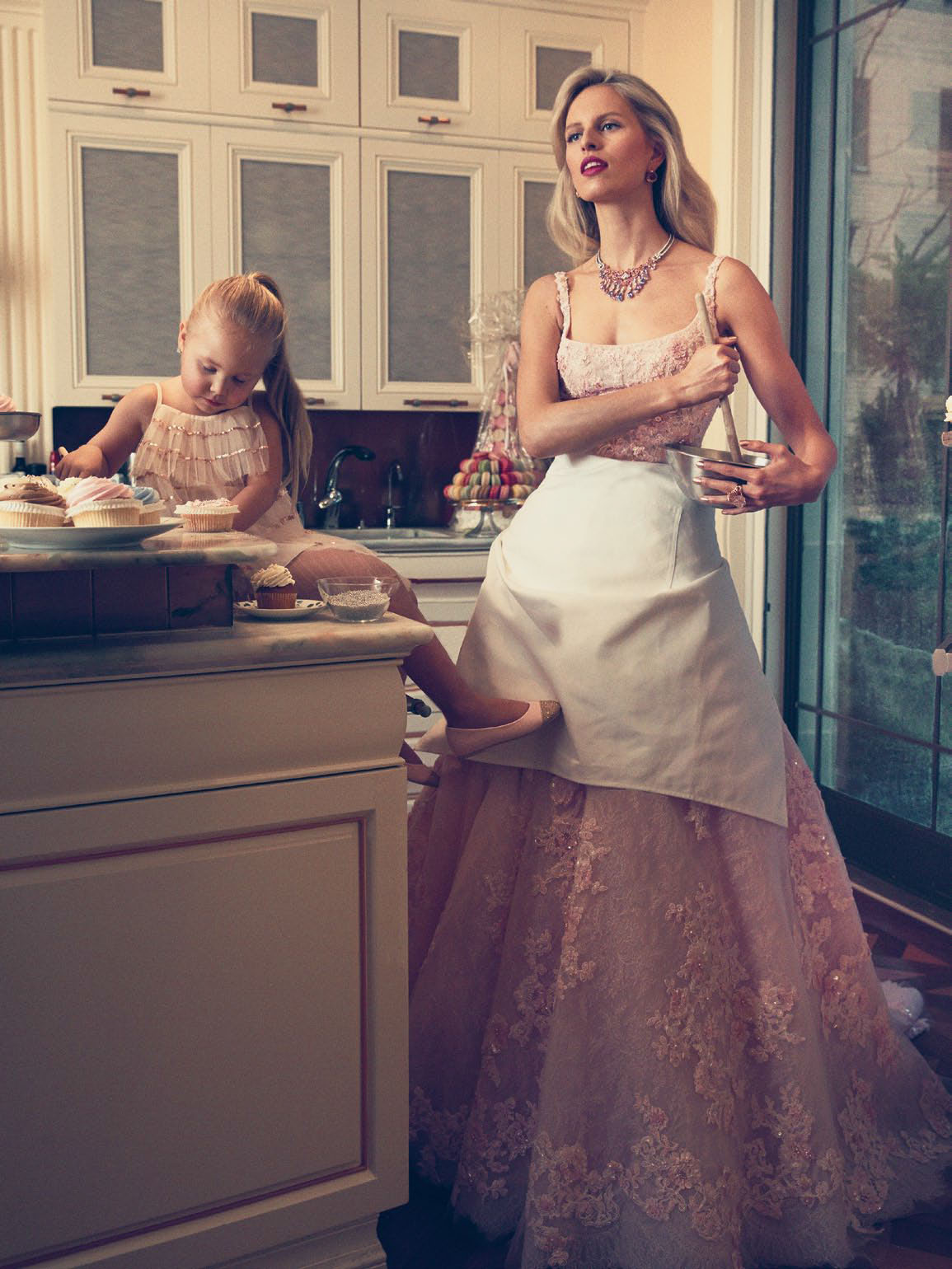 karolina-kurkova-by-norman-jean-roy-for-tatler-russia-may-2014-2