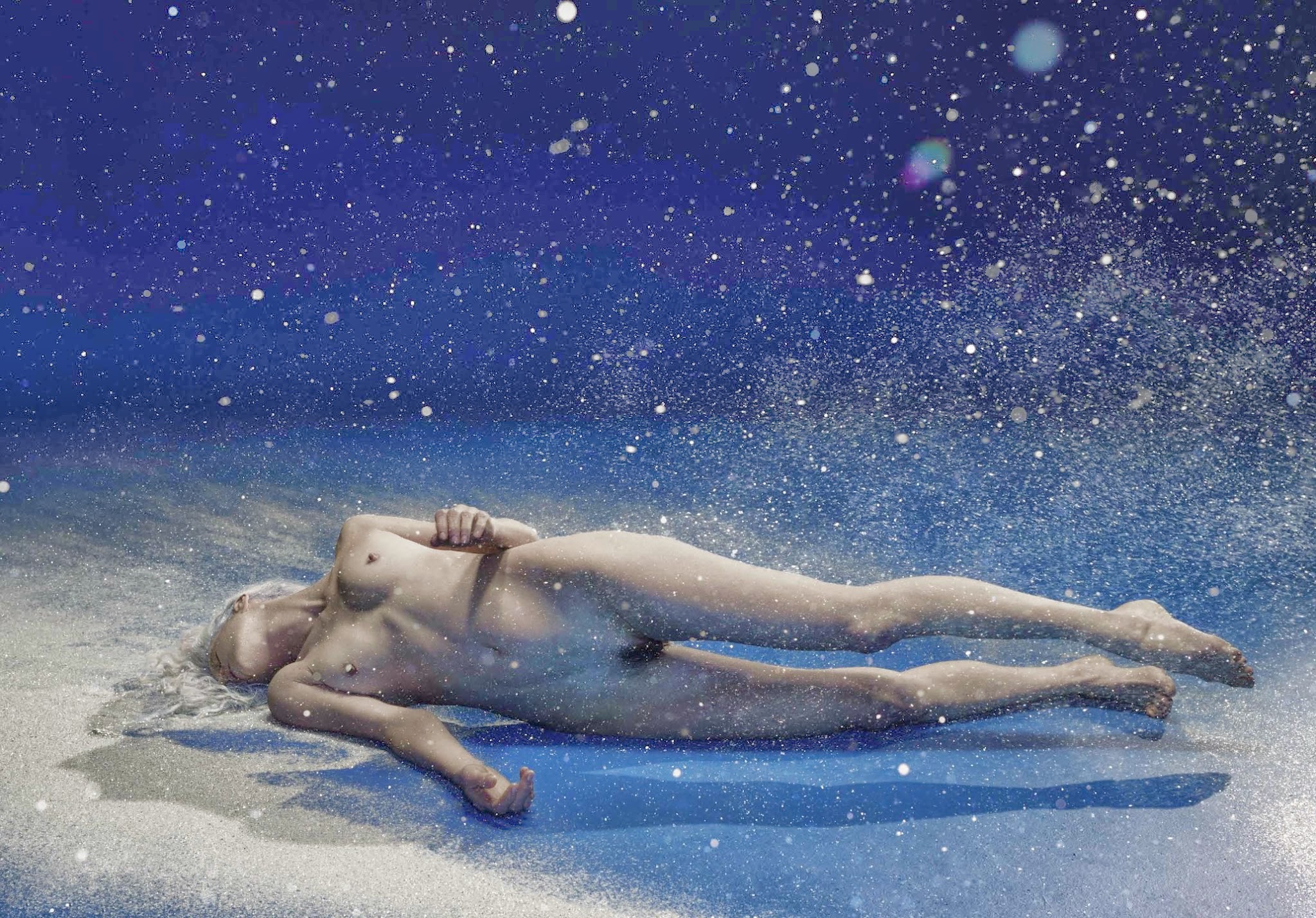 kristen-mcmenamy-by-nadav-kander-for-under-the-influence-magazine-13-spring-summer-2014-7