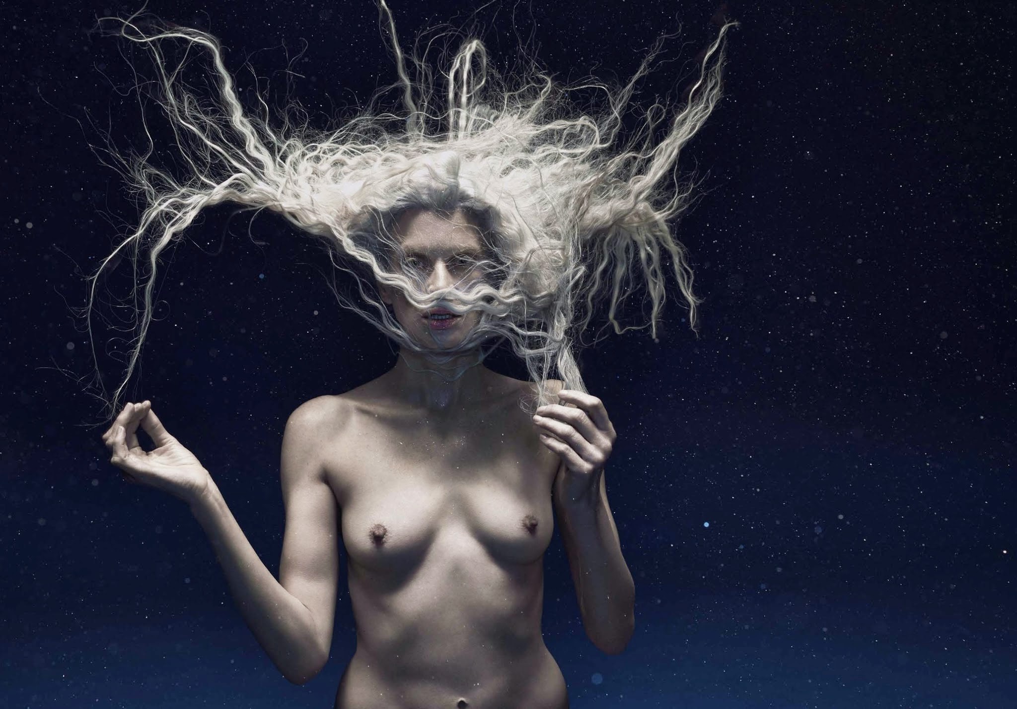 kristen-mcmenamy-by-nadav-kander-for-under-the-influence-magazine-13-spring-summer-2014-8