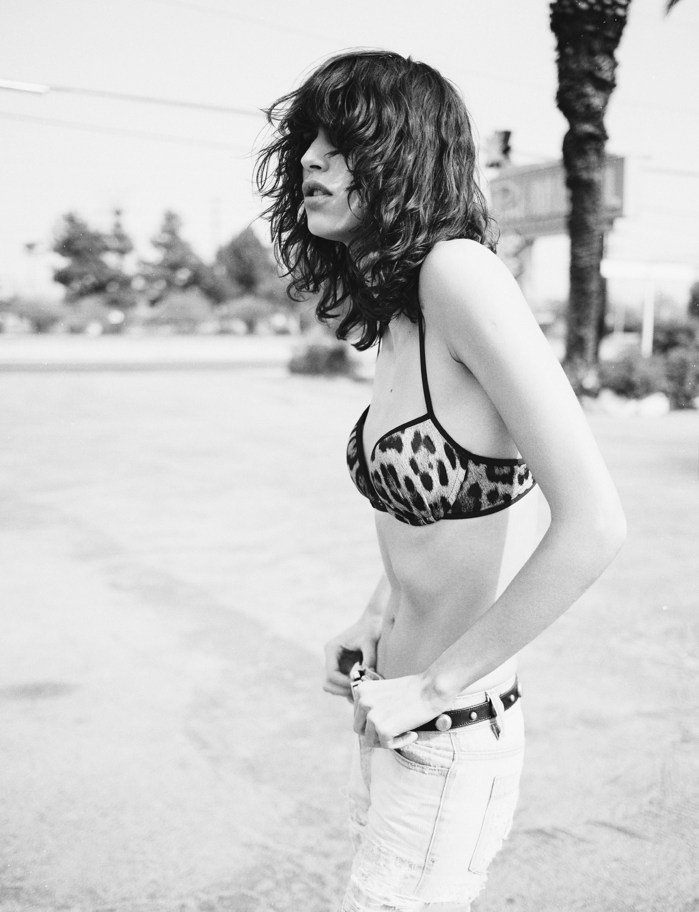 ronja-furrer-by-billy-kidd-for-numc3a9ro-april-2014-3