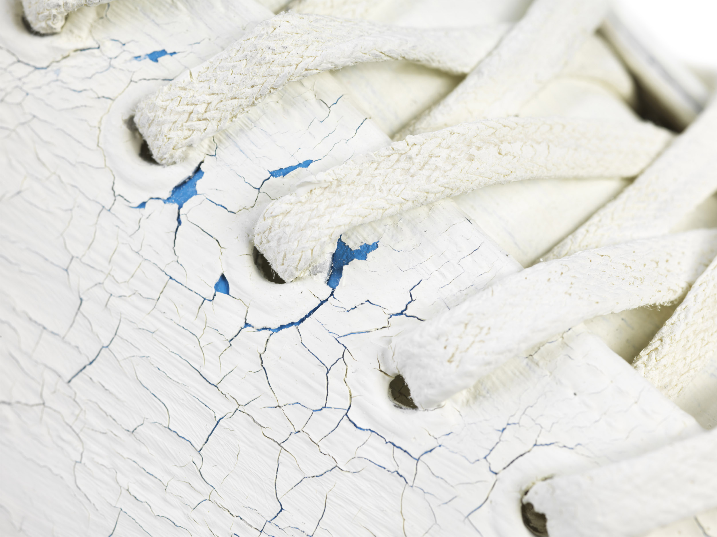 Converse_Maison_Martin_Margiela_Paint_Detail_29810