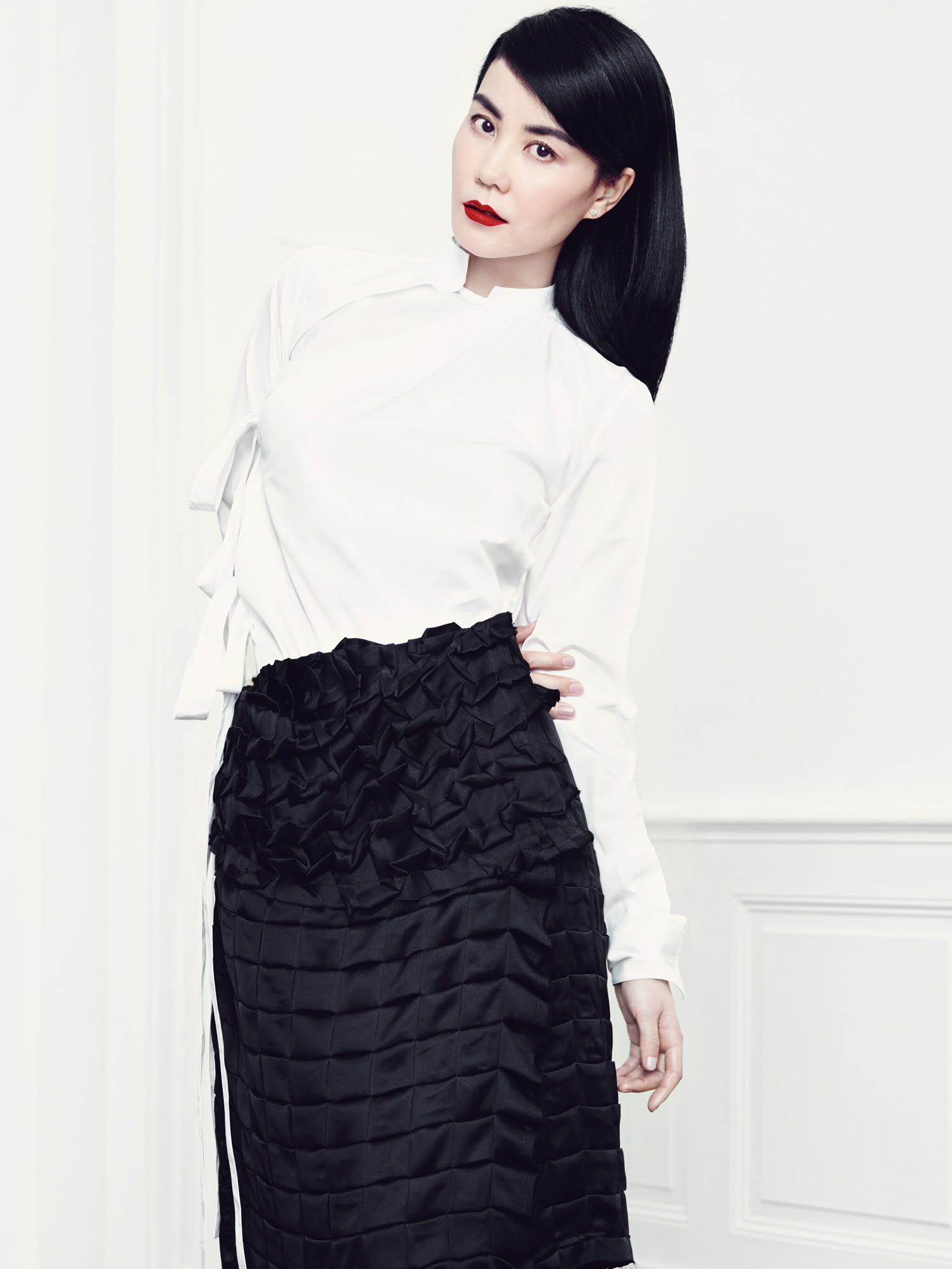 faye-wong-by-emma-summerton-for-vogue-china-june-2014