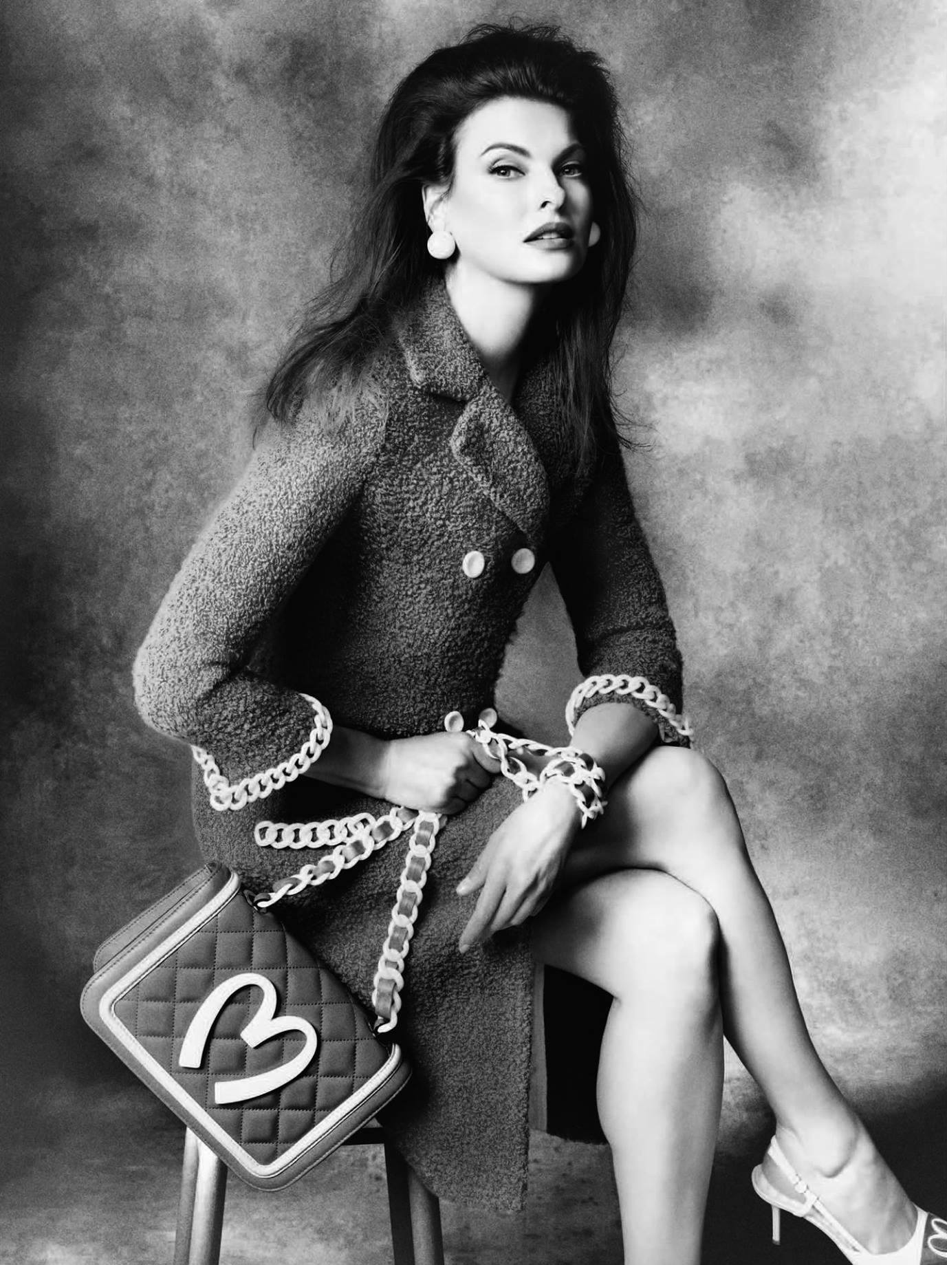 linda-evangelista-by-steven-meisel-for-moschino-fall-winter-2014-2015