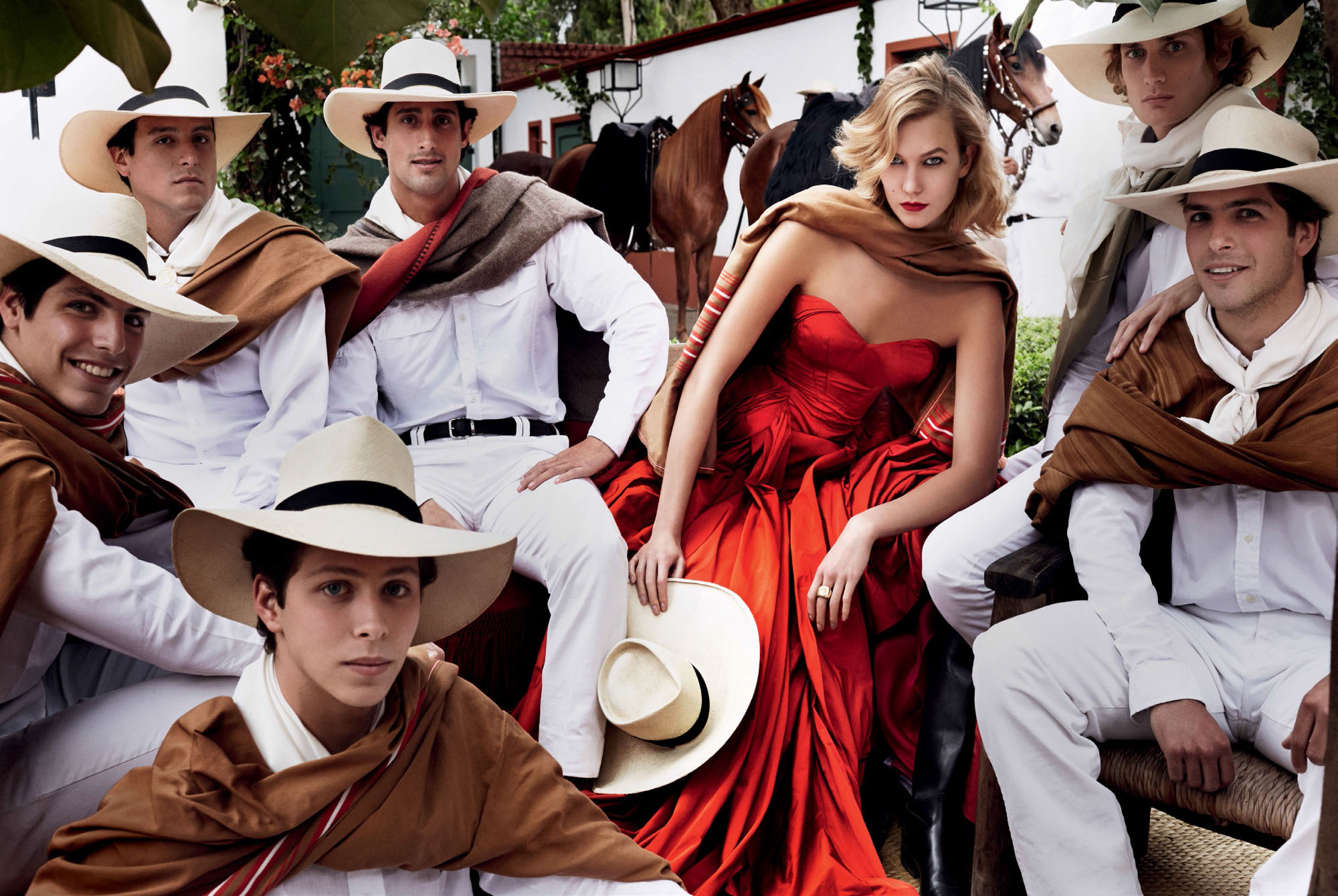 karlie-kloss-by-mario-testino-for-vogue-us-september-2014-9