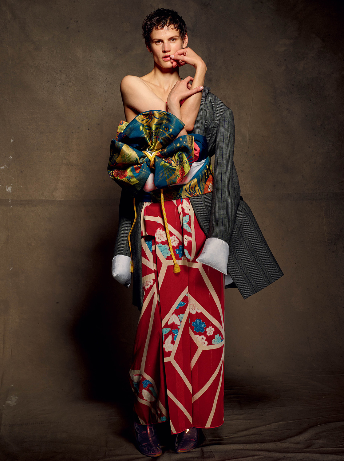 saskia-de-brauw-by-julien-d_ys-for-cr-fashion-book-5-7