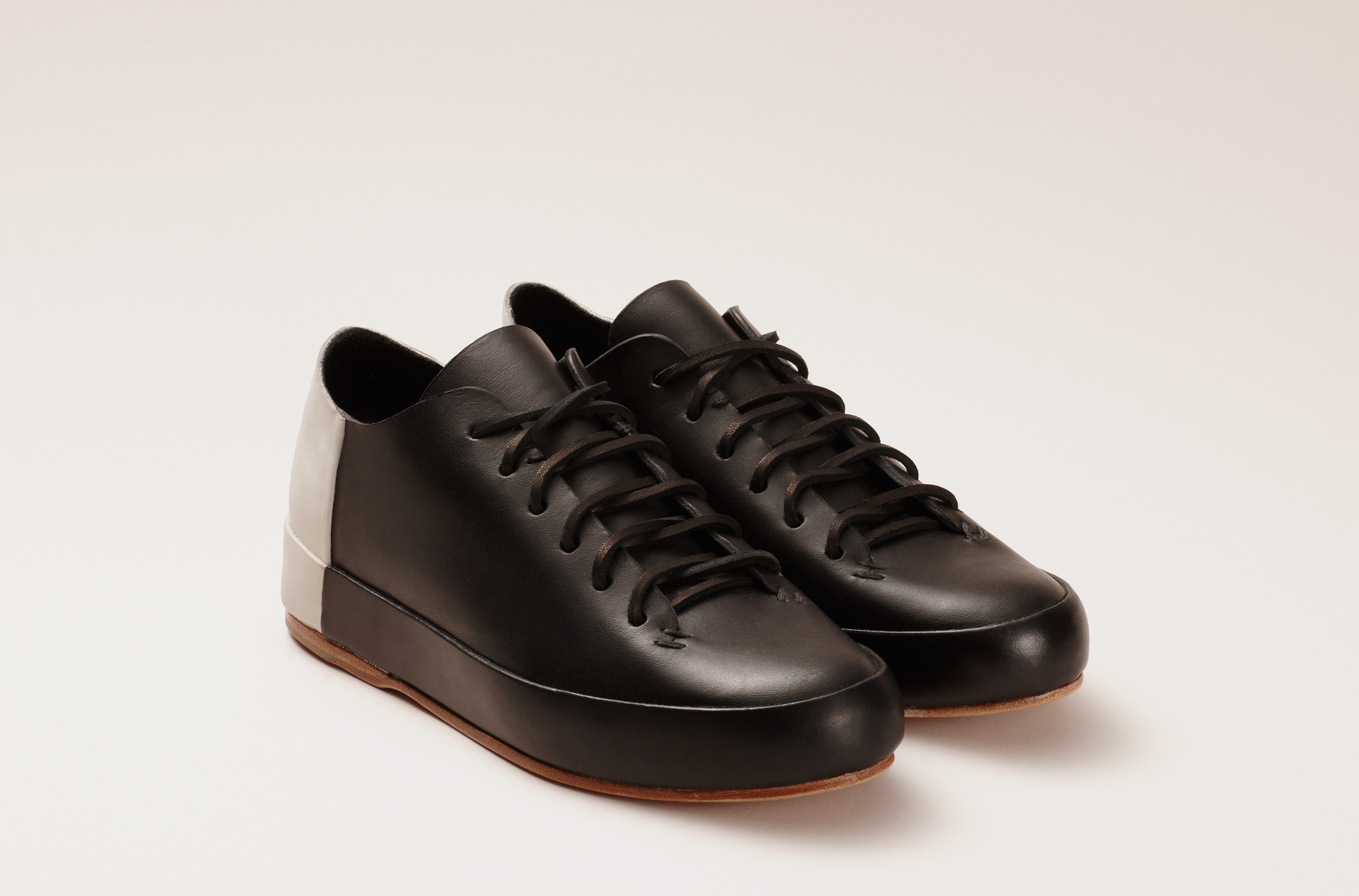 wo_bicolor_lo_bla-whi_3