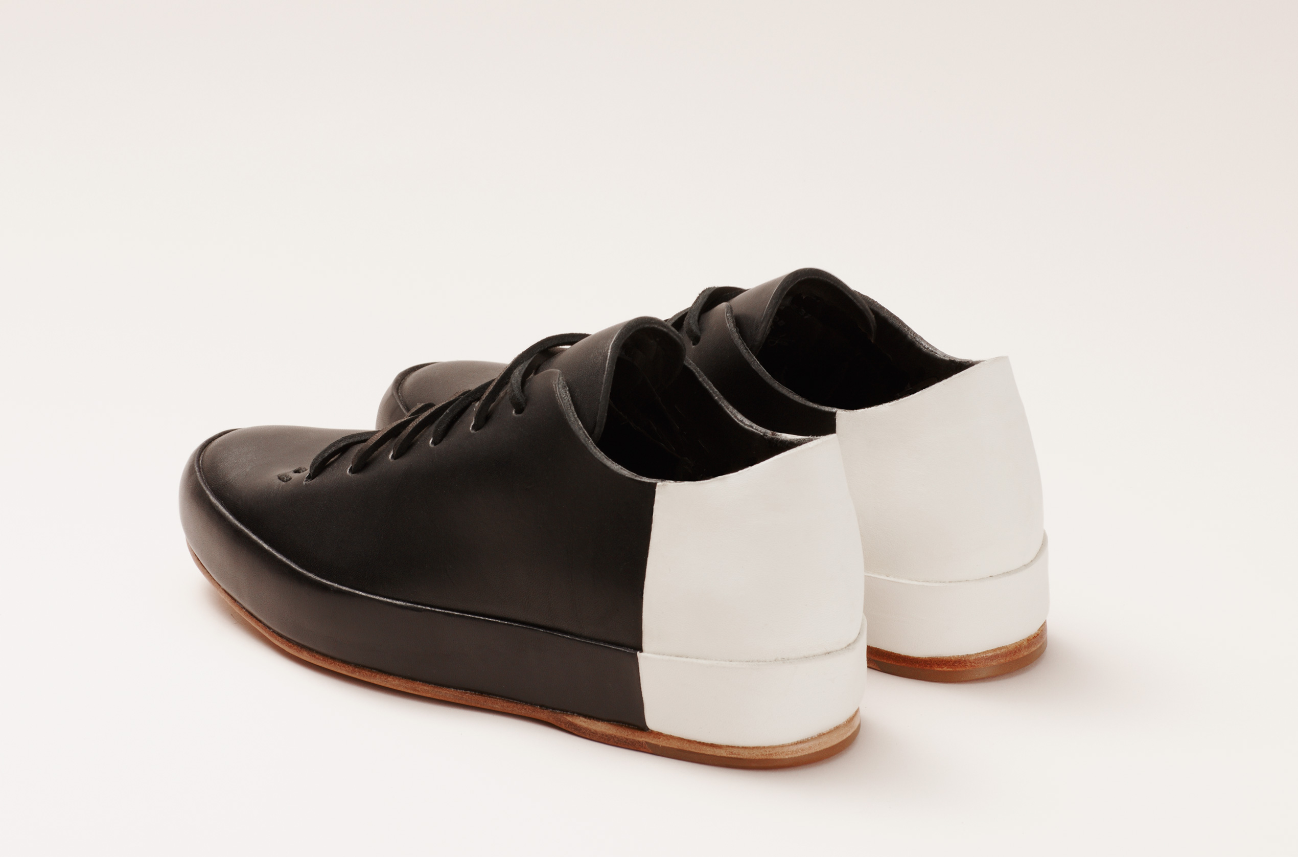 wo_bicolor_lo_bla-whi_4