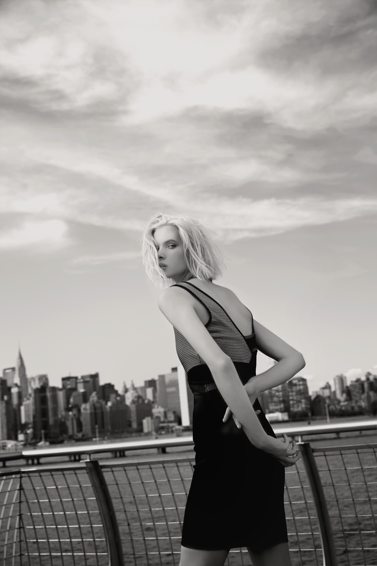 alyona-subbotina-by-sevda-albers-for-lofficiel-mexico-november-2014-7