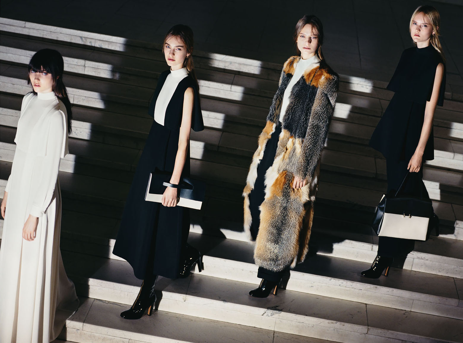 Valentino-fall-winter-2015-2016-05