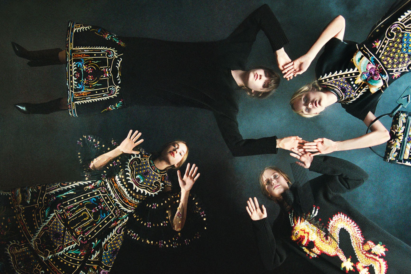 Valentino-fall-winter-2015-2016-06