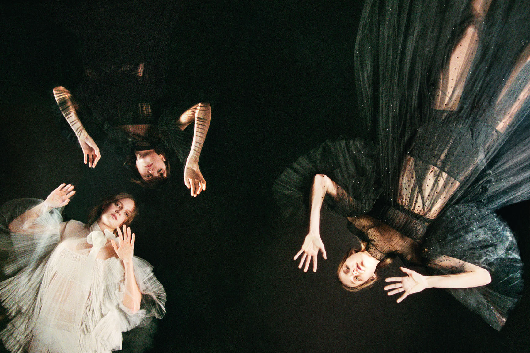 Valentino-fall-winter-2015-2016-08