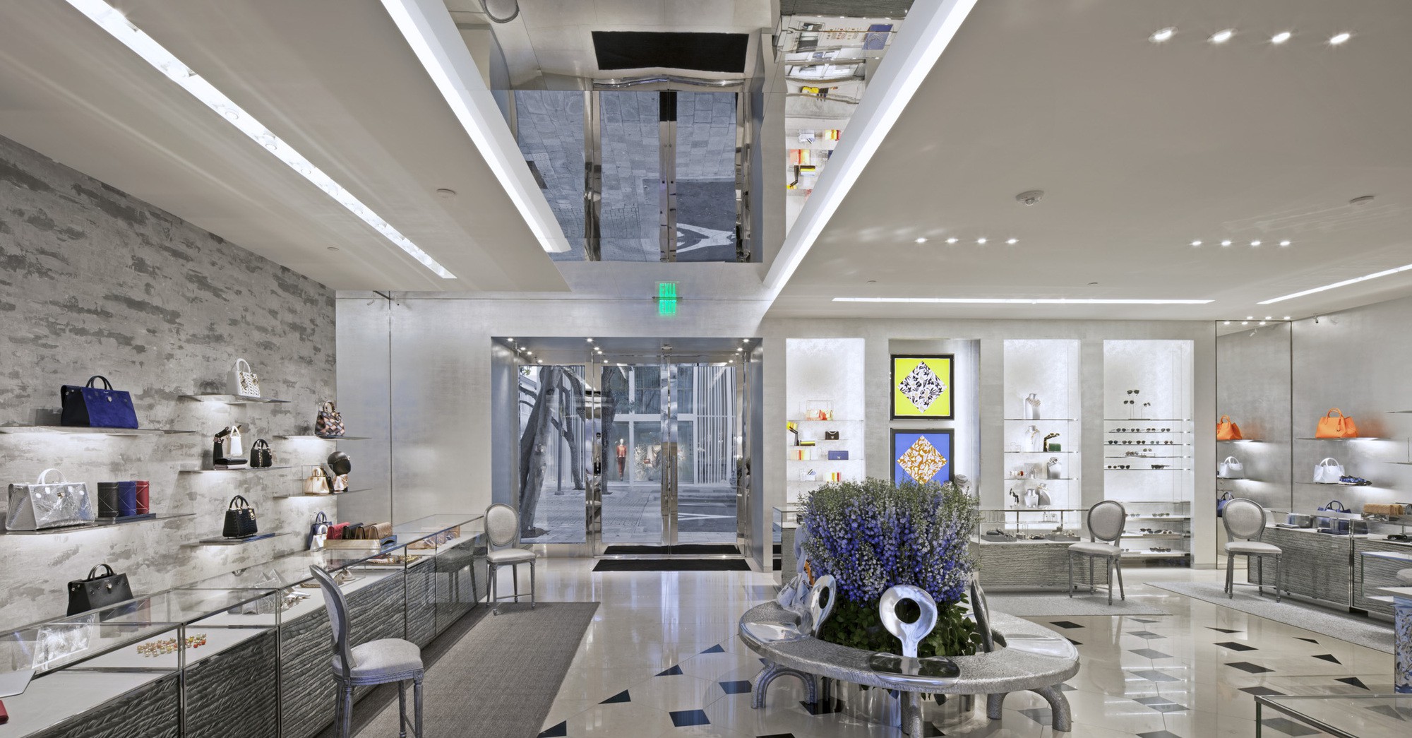 Dior Miami Facade-yesonfashion-com-06