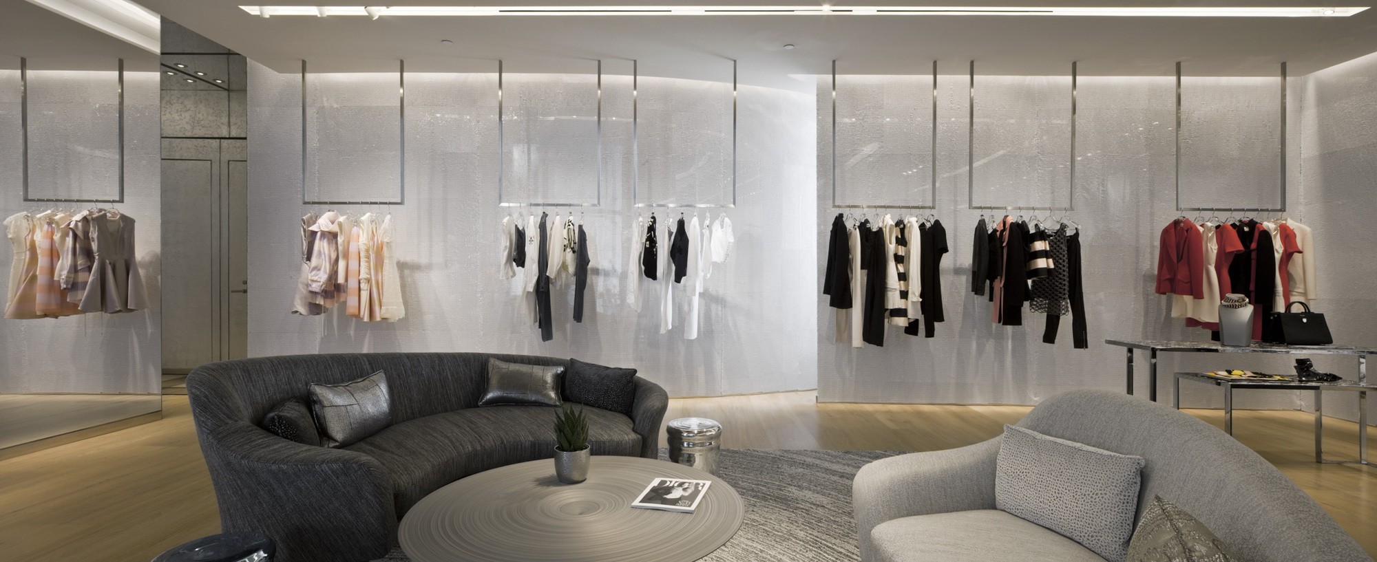 Dior Miami Facade-yesonfashion-com-08