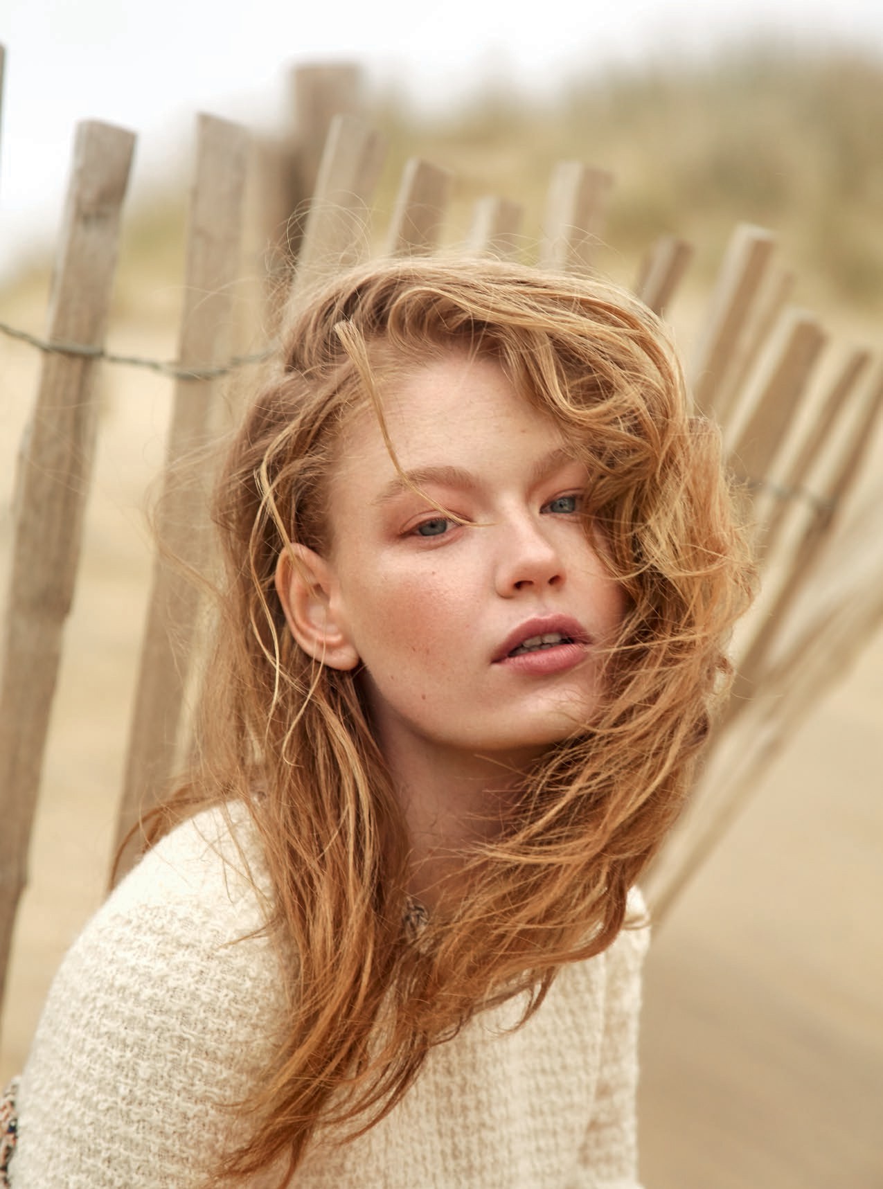 Harpers_Bazaar_UK-July_2016-Hollie_May_Saker-by-Agata_Pospiezynska-11