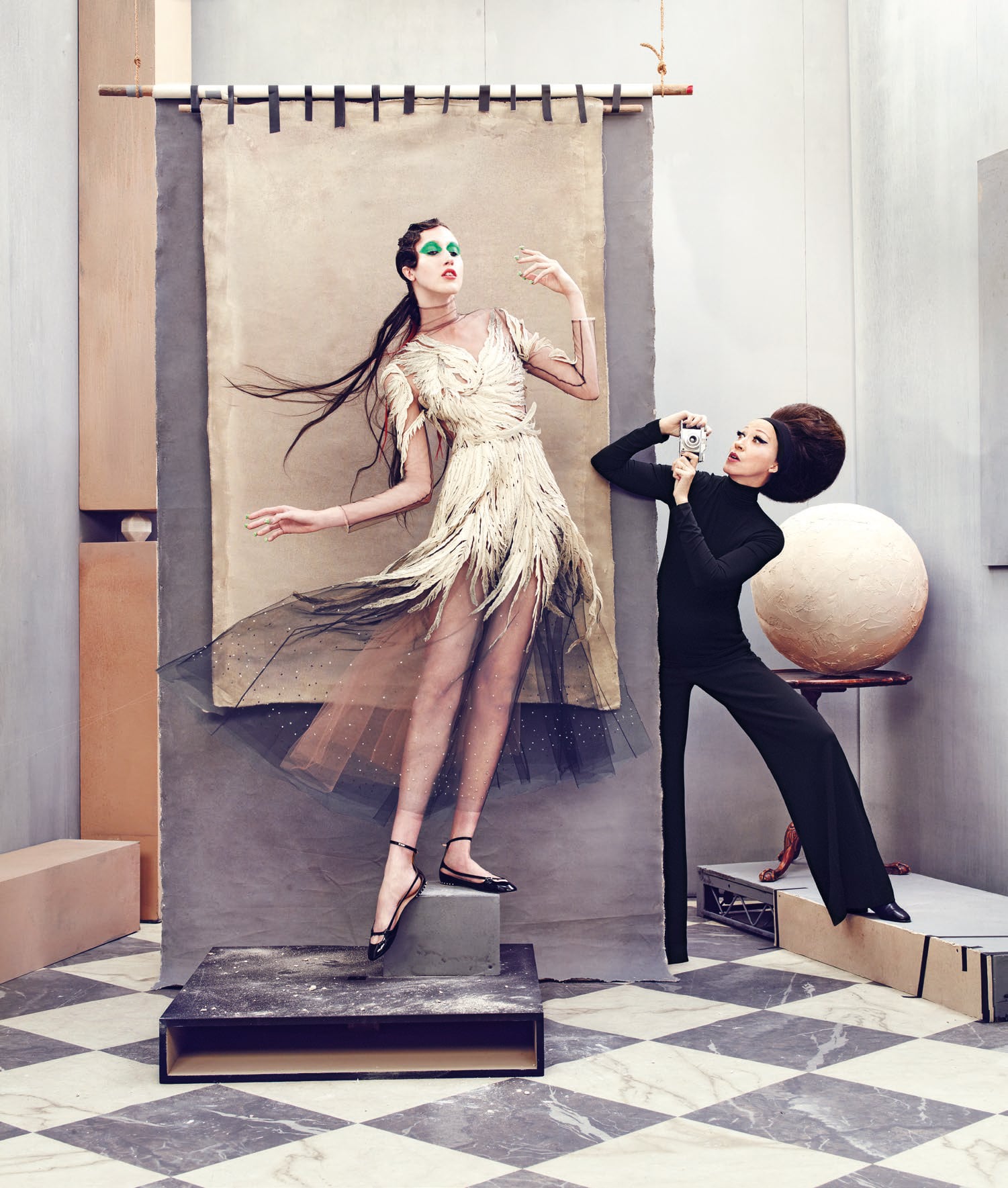 Neiman_Marcus-The_Book-September_2016-Pat_Cleveland-Anna_Cleveland-by-Ruven_Afanador-21