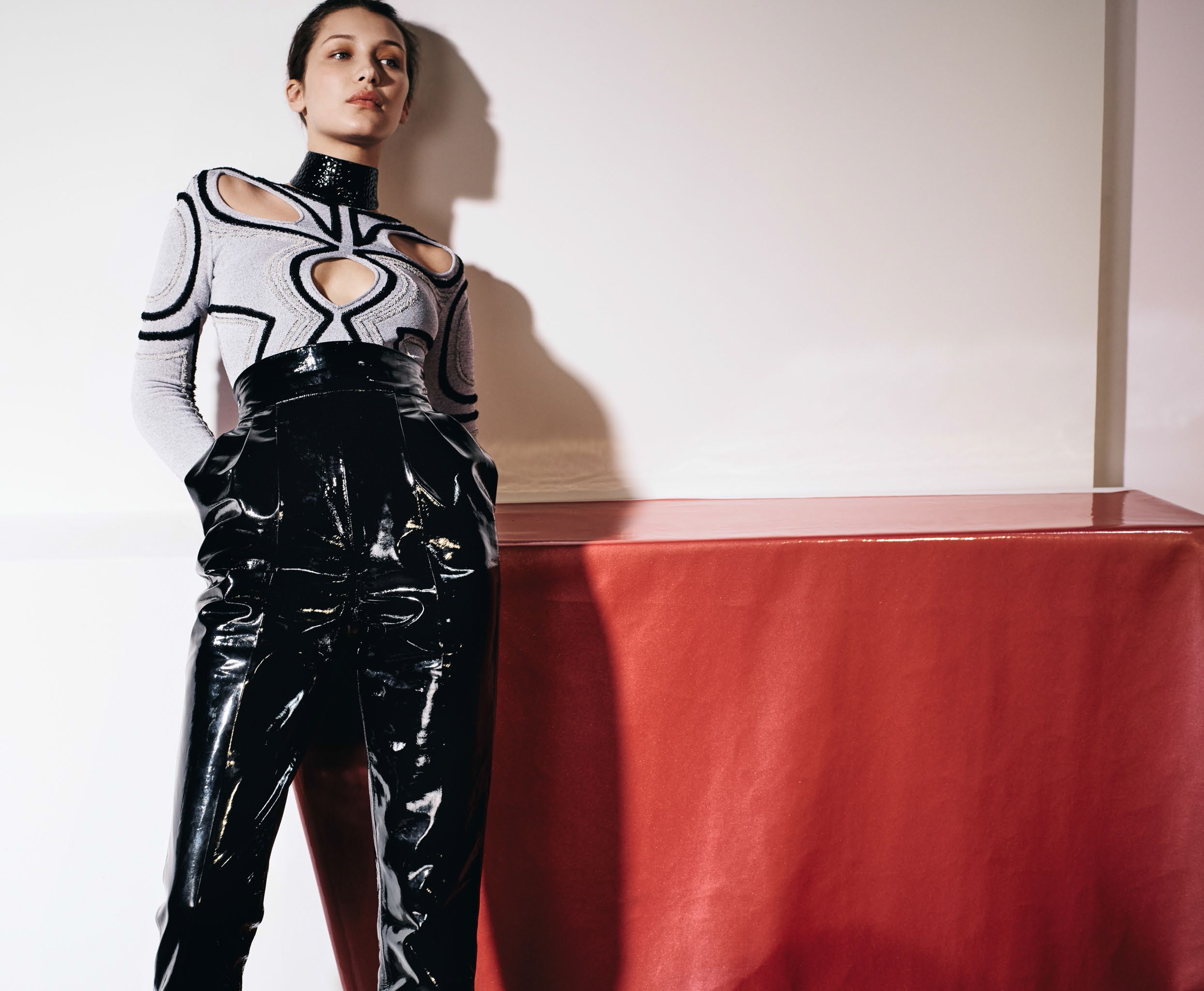 Bella Hadid 别样性感
