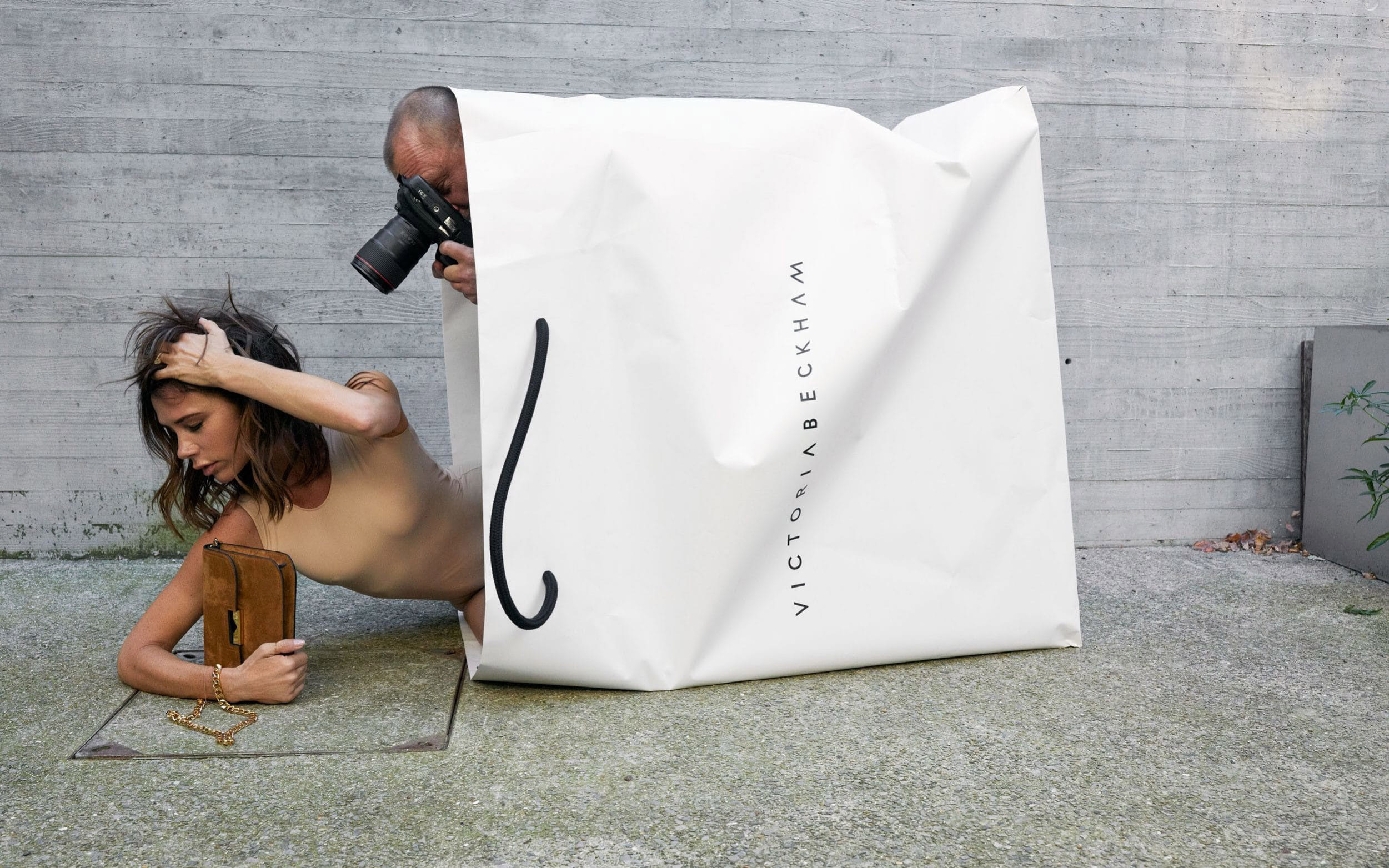 Victoria Beckham 首支广告大片， 重现旧照祝贺个人品牌十周年